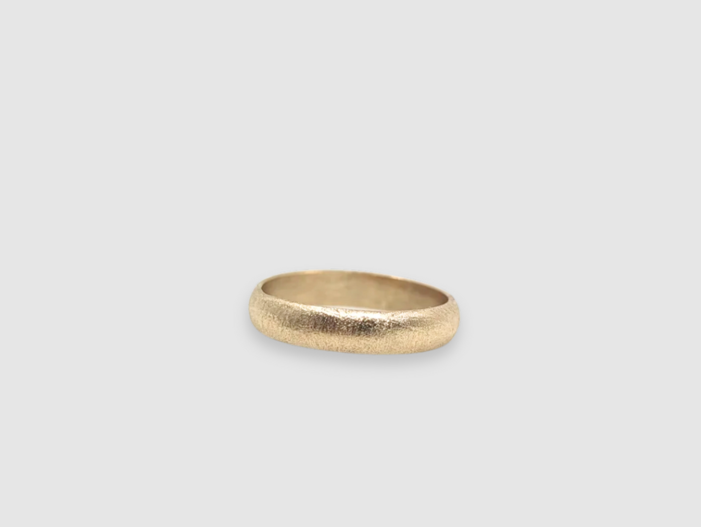 4.0 Frosted Light Wedding Band | 9k yellow gold - MILLY MAUNDER