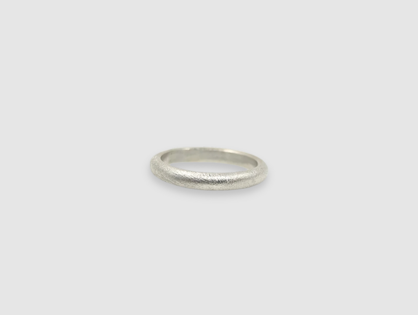 3.0 Frosted Heavy Wedding Band | 9k White gold - MILLY MAUNDER