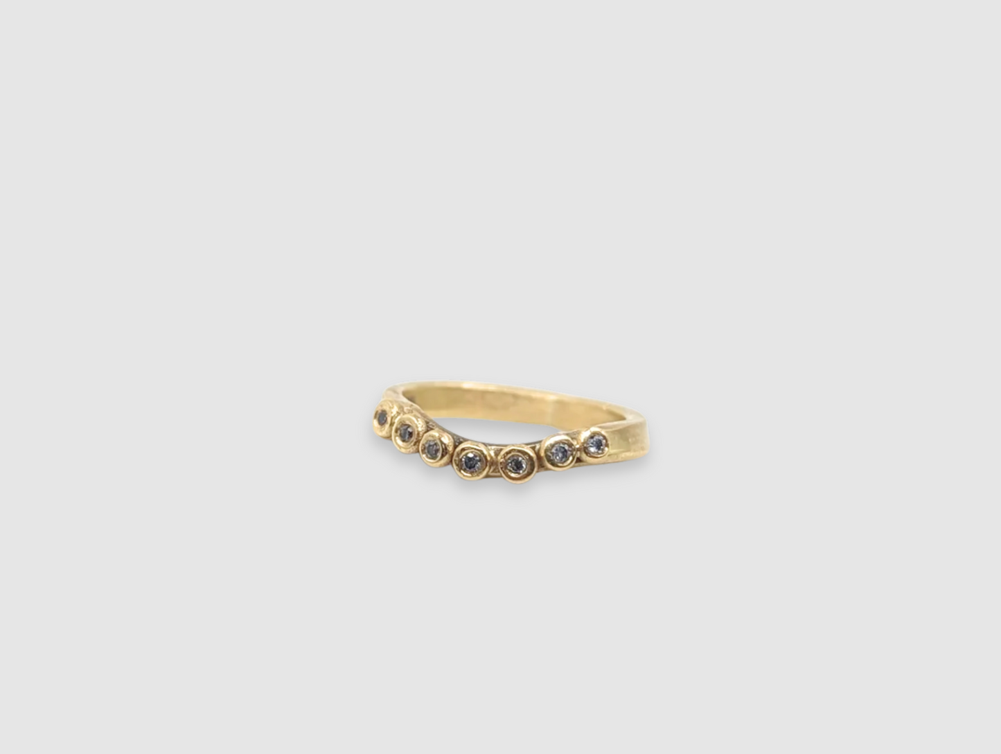 Pebble Crown with salt and pepper Diamonds | 9k Yellow Gold - MILLY MAUNDER