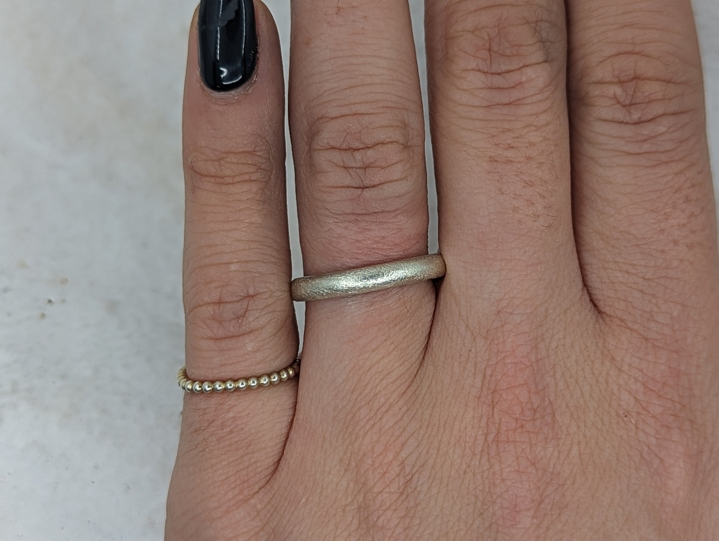 3.0 Frosted Heavy Wedding Band | 9k White gold - MILLY MAUNDER