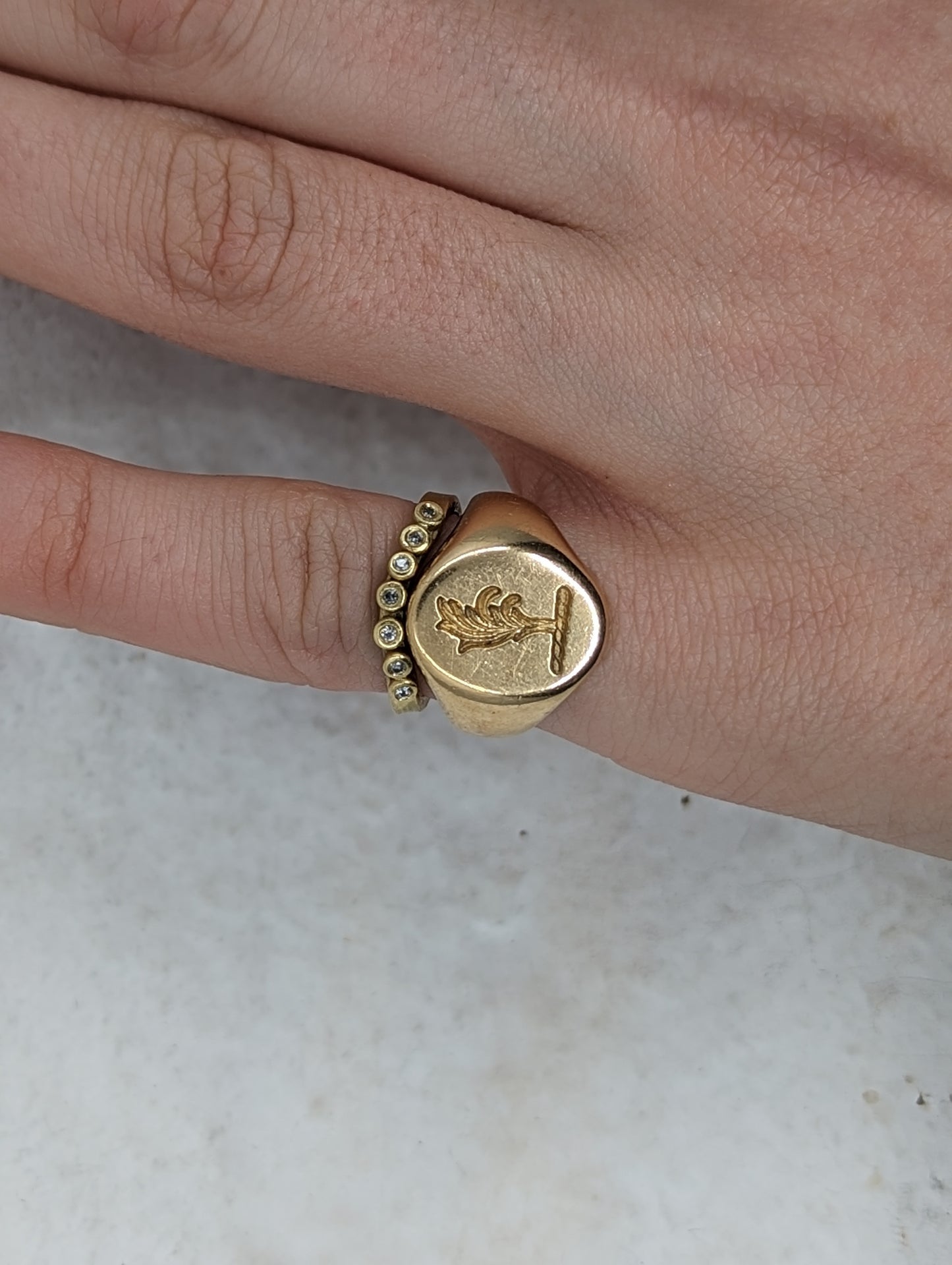 Pebble Crown with salt and pepper Diamonds | 9k Yellow Gold - MILLY MAUNDER