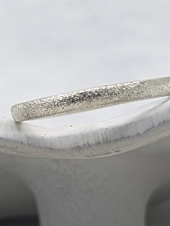 2.3 Frosted Light Wedding Band | 9k white gold