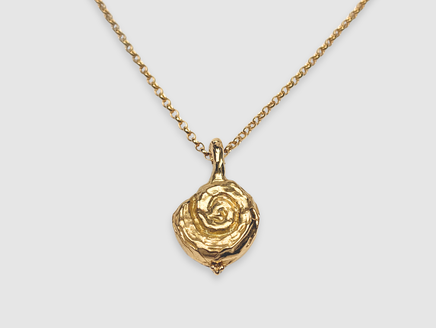 Shell Pendant | Gold plated - MILLY MAUNDER
