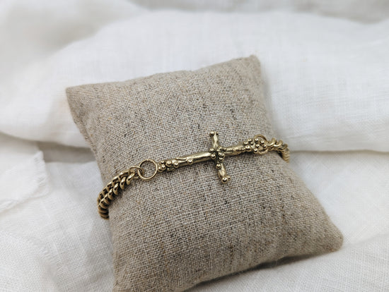 Load image into Gallery viewer, Cross Bracelet | Gold Plated
