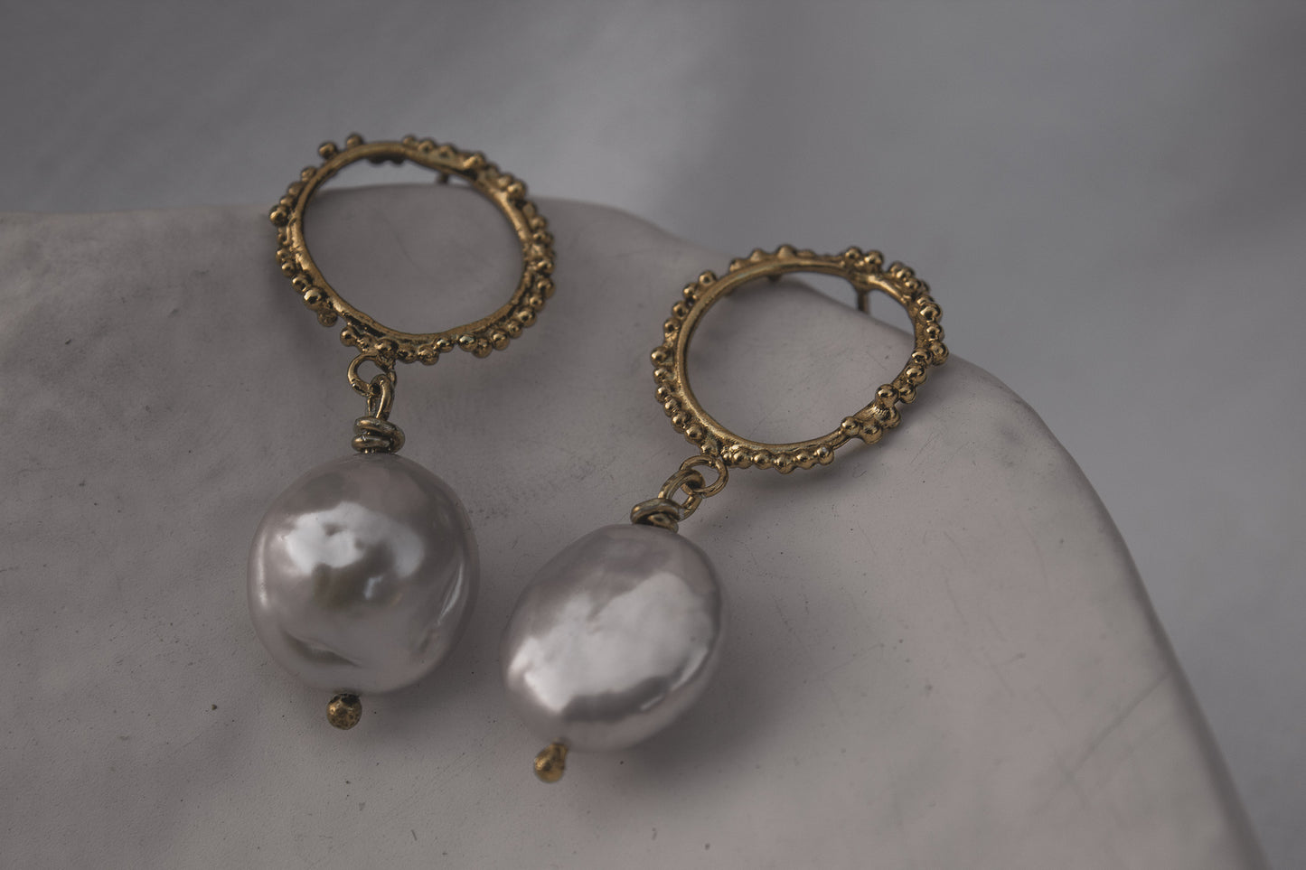 Load image into Gallery viewer, Halo and Pearl Earrings | 18k Gold Plated - MILLY MAUNDER
