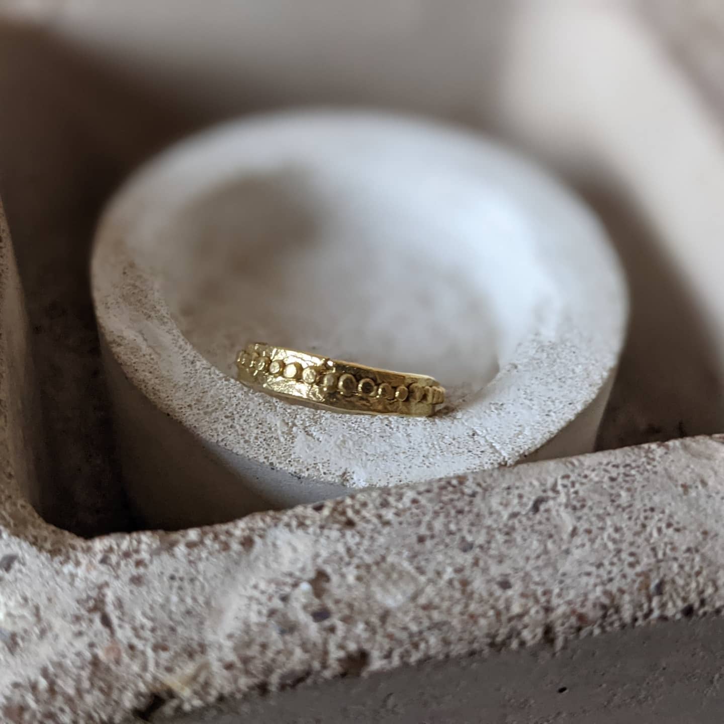 Pebble scatter ring | Gold Plated - Milly Maunder Designs