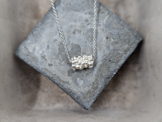 Load image into Gallery viewer, Bead pendant | Sterling Silver
