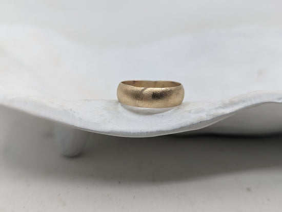 6.0 Frosted Light Wedding Band | 9k Yellow Gold