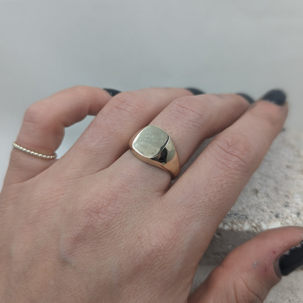 Cushion Style Signet ring | 9k Yellow Gold - MILLY MAUNDER
