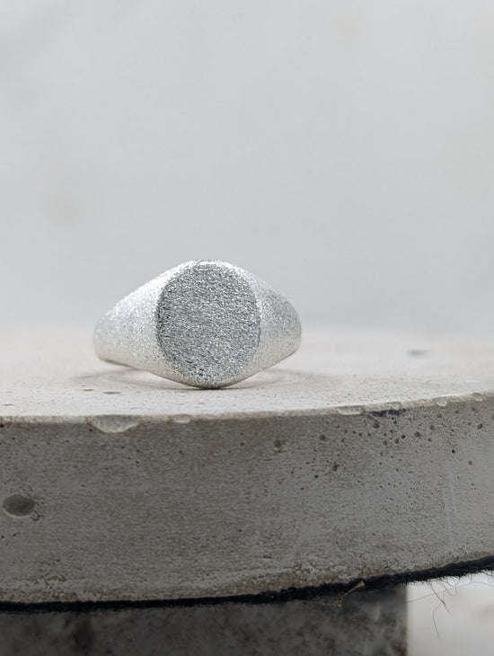 Frosted Oval Ladies Signet ring | Sterling silver 100% recycled