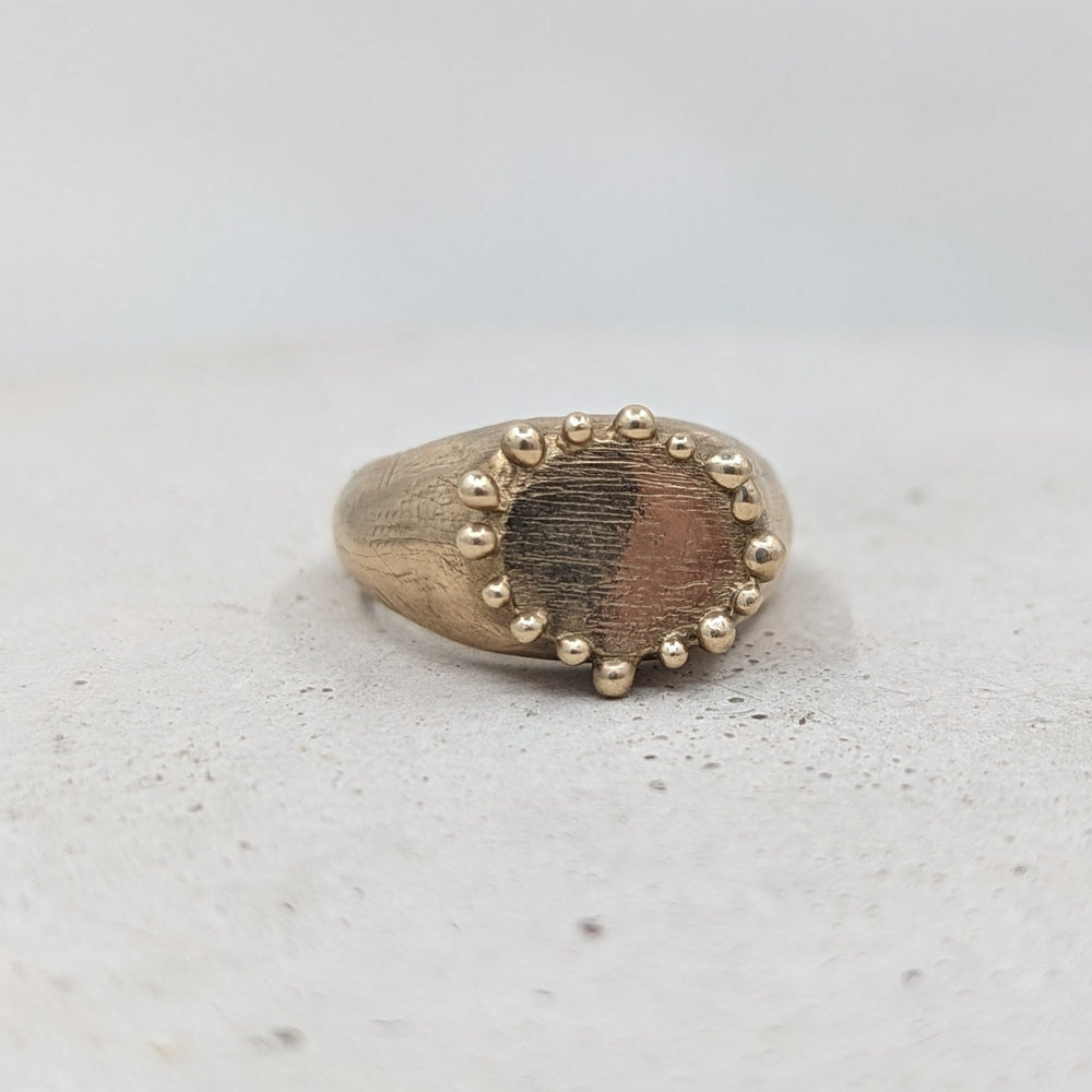 One-of-a-kind Hand carved signet ring | 9k Yellow gold 100% recycled - MILLY MAUNDER