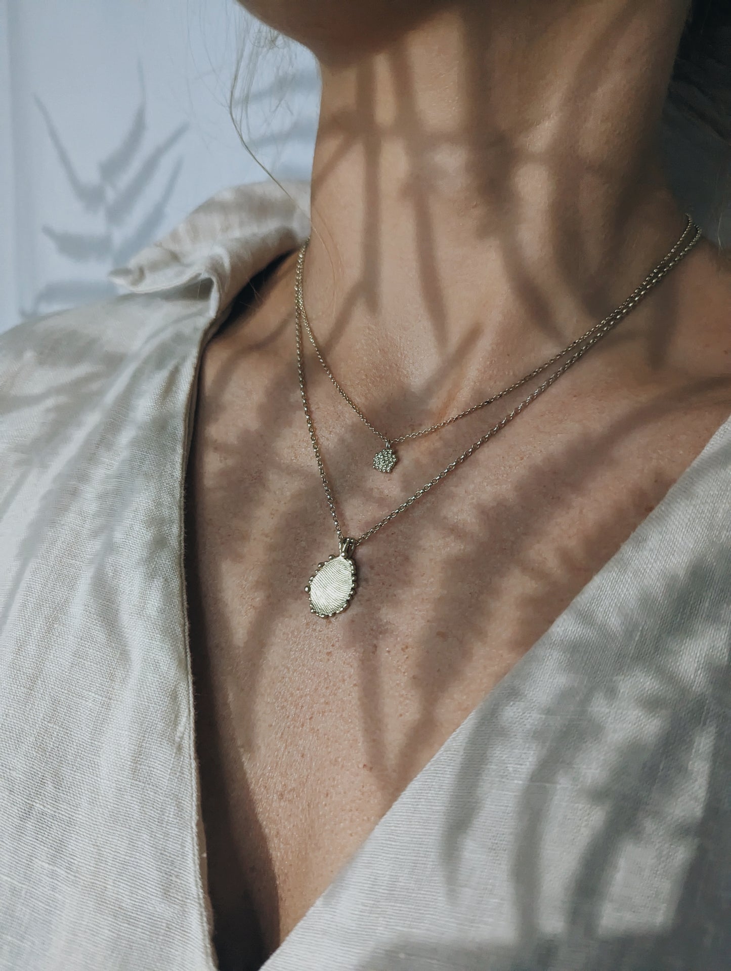 Fingerprint Disc Pendant | 9ct Yellow Gold - MILLY MAUNDER