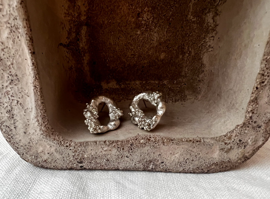 Load image into Gallery viewer, Molten Link Studs | Sterling Silver
